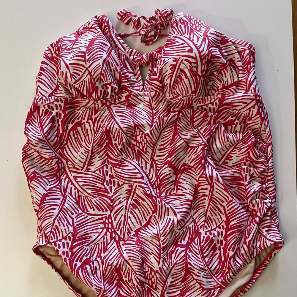 Isabel Maternity by Ingrid & Isabel - Tropical Pattern Swimsuit - Size XXL